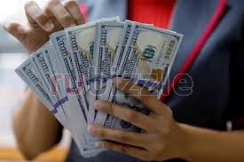 URGENT LOAN OFFER TO SOLVE YOUR FINANCIAL ISSUE